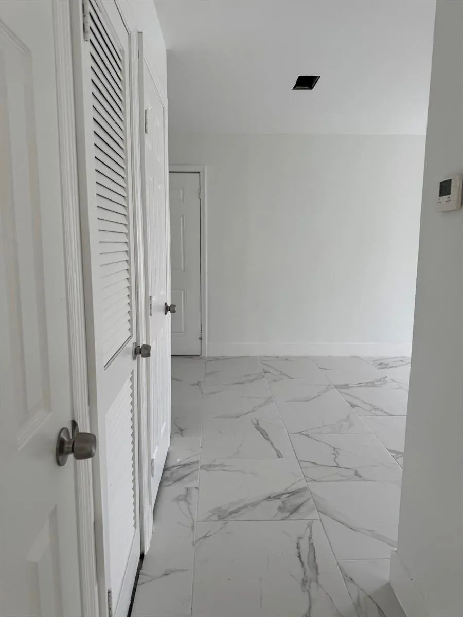 501 SW 83rd Avenue North Lauderdale, FL 33068