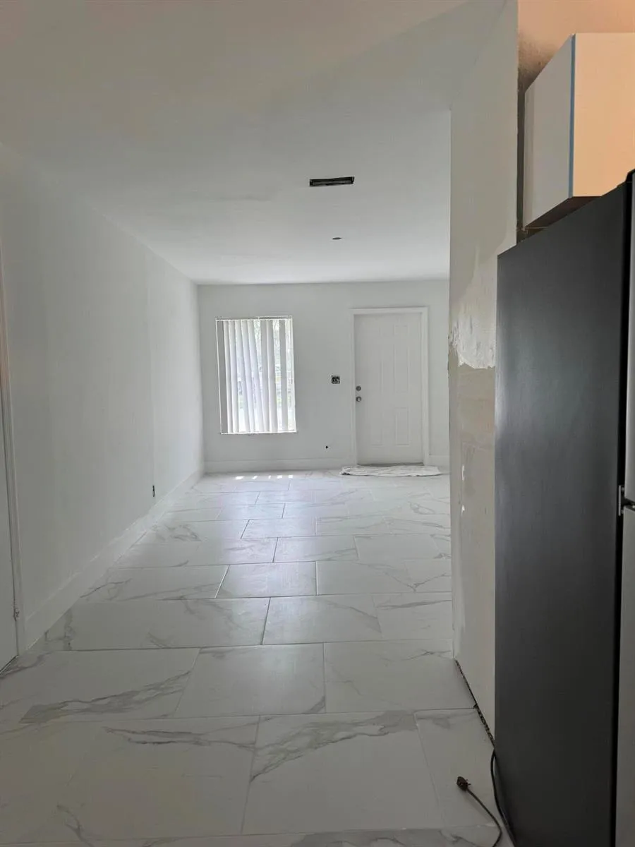 501 SW 83rd Avenue North Lauderdale, FL 33068