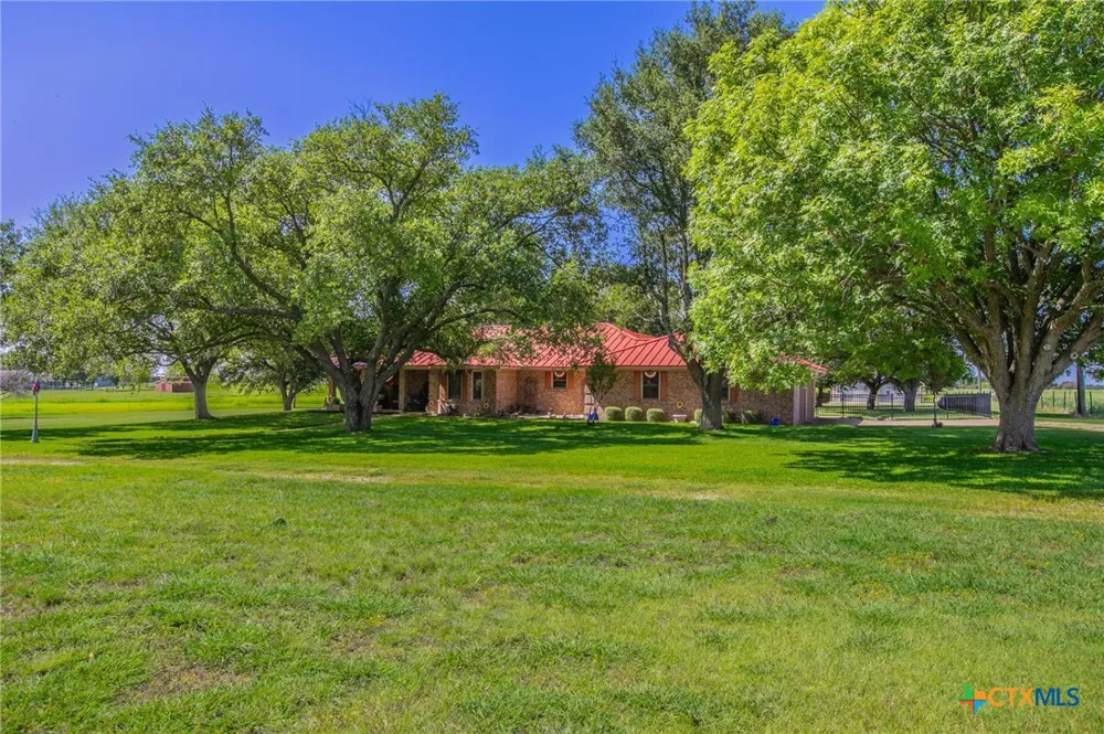 10941 Moffat Road Temple, TX 76502