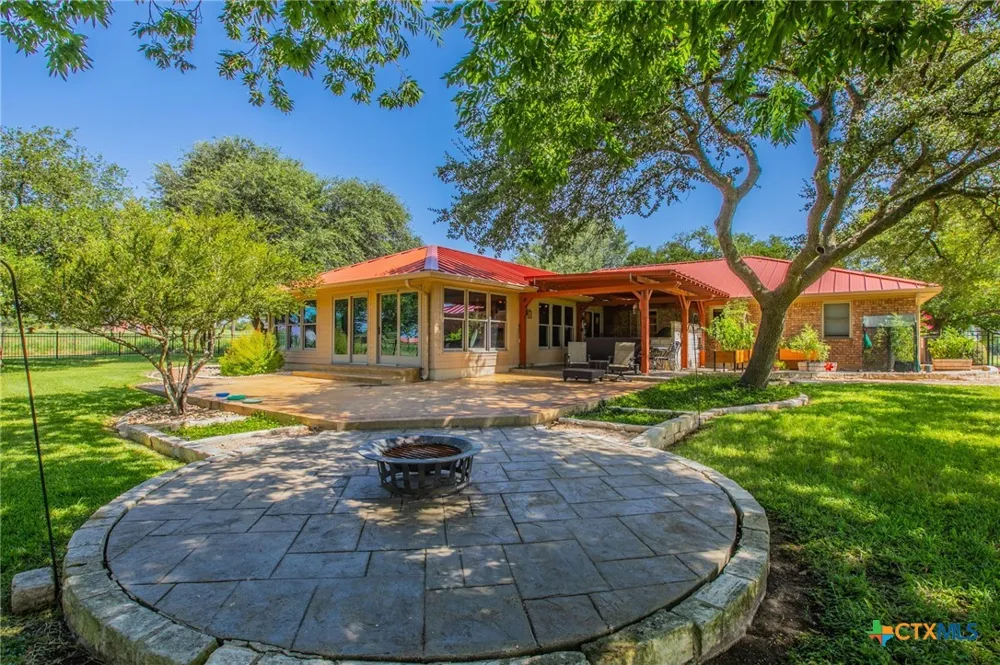 10941 Moffat Road Temple, TX 76502