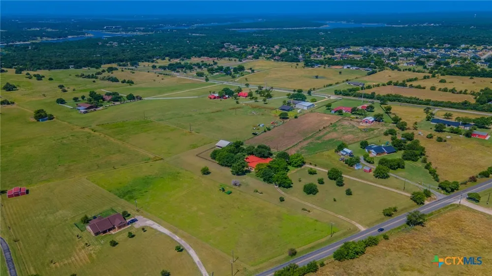 10941 Moffat Road Temple, TX 76502