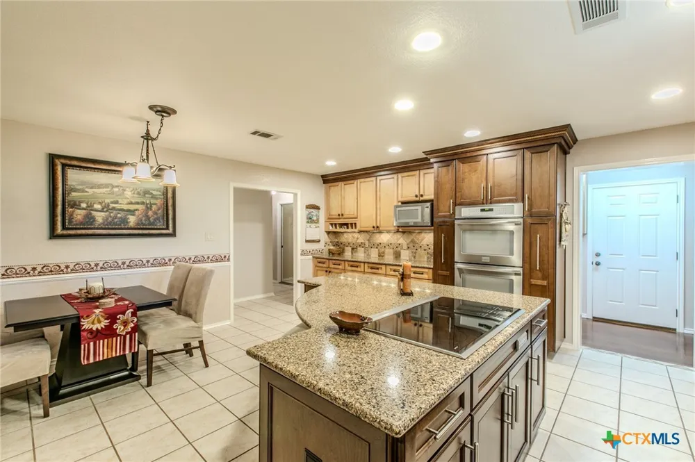 10941 Moffat Road Temple, TX 76502