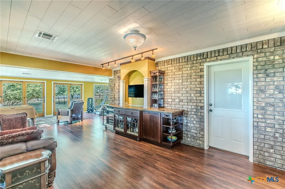 10941 Moffat Road Temple, TX 76502