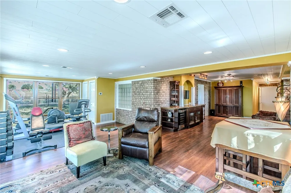 10941 Moffat Road Temple, TX 76502