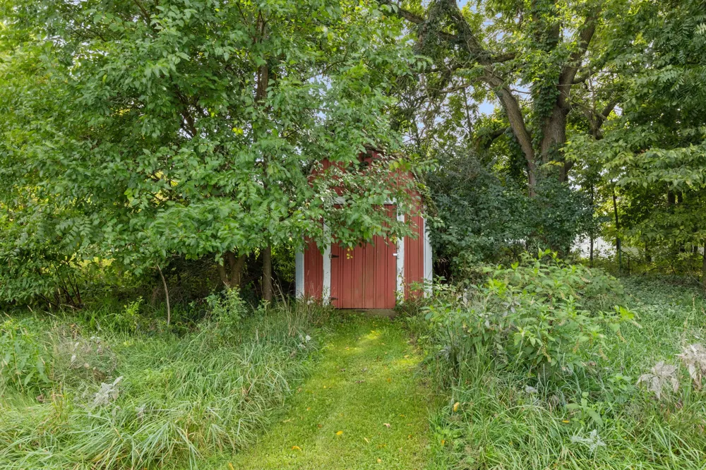 10022 Alaska Avenue SE Caledonia, MI 49316