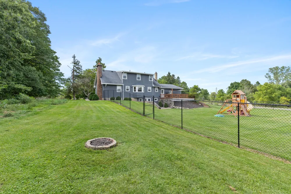 10022 Alaska Avenue SE Caledonia, MI 49316