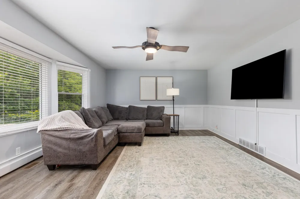 10022 Alaska Avenue SE Caledonia, MI 49316