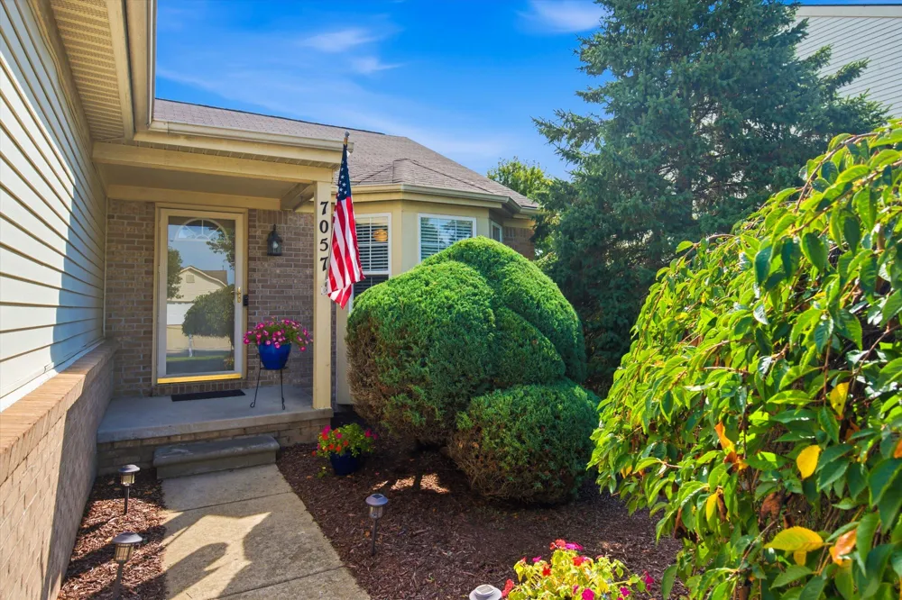 7057 Maplelawn Drive Ypsilanti, MI 48197