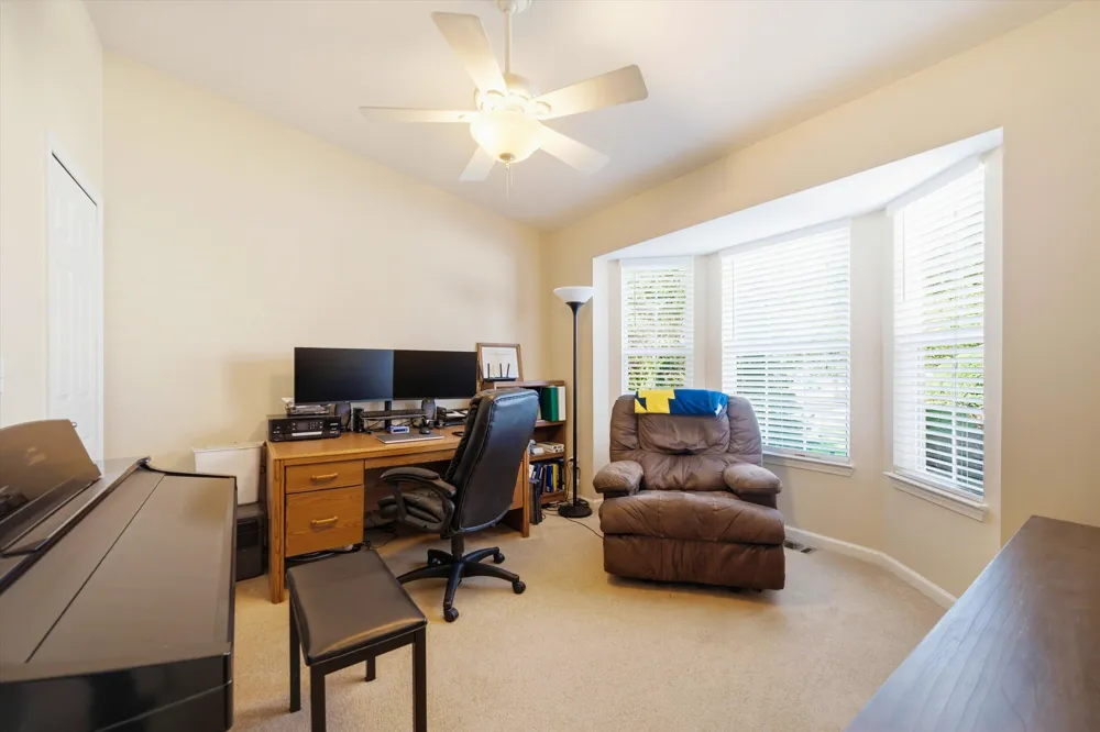 7057 Maplelawn Drive Ypsilanti, MI 48197