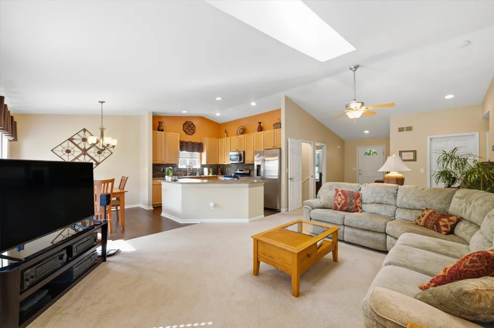 7057 Maplelawn Drive Ypsilanti, MI 48197