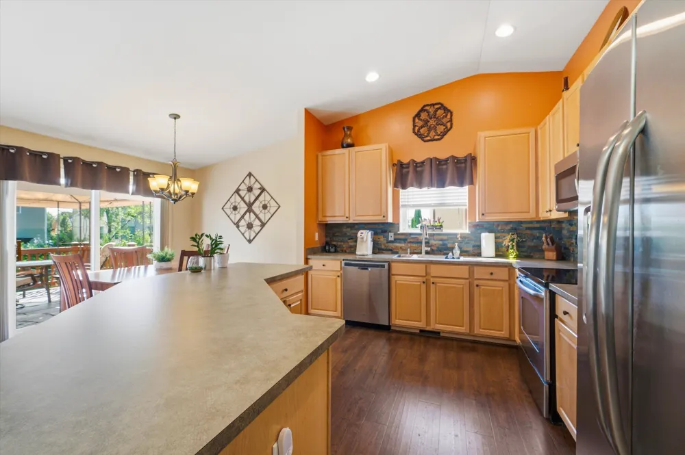 7057 Maplelawn Drive Ypsilanti, MI 48197
