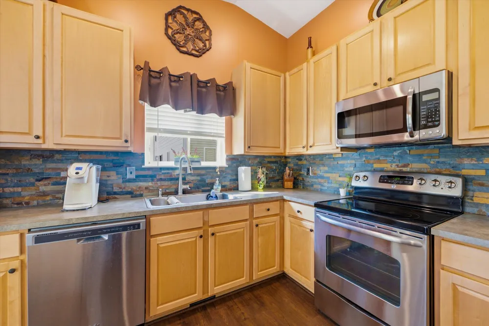 7057 Maplelawn Drive Ypsilanti, MI 48197