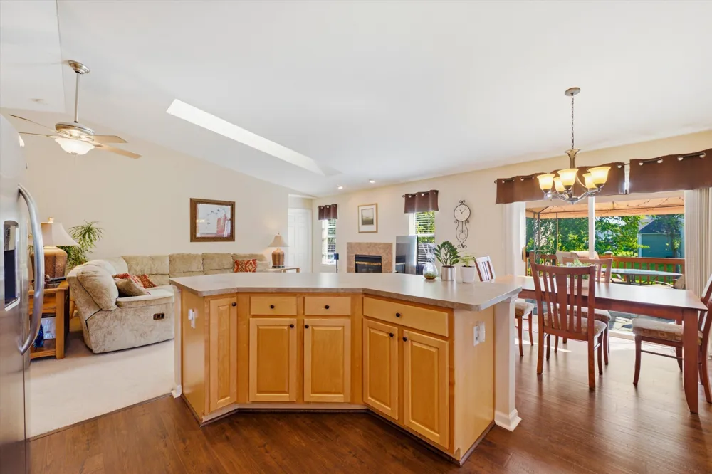 7057 Maplelawn Drive Ypsilanti, MI 48197