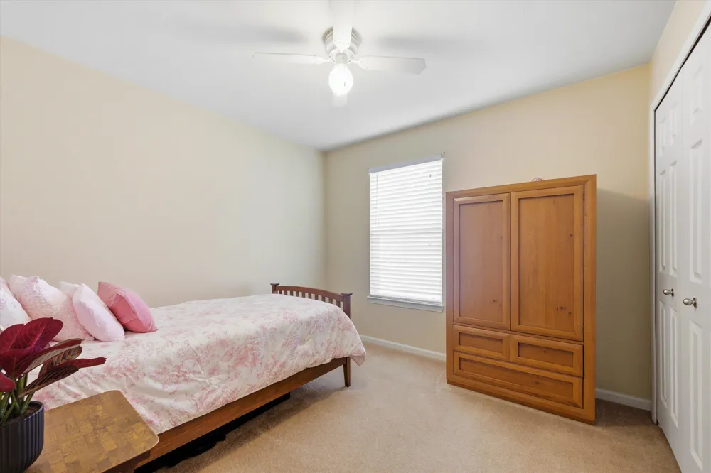 7057 Maplelawn Drive Ypsilanti, MI 48197
