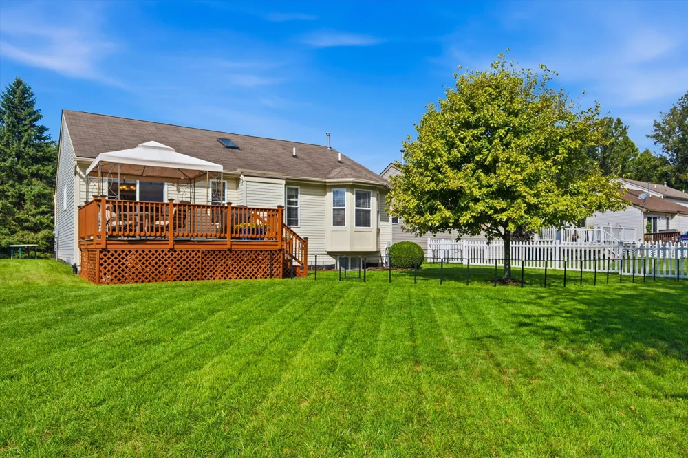 7057 Maplelawn Drive Ypsilanti, MI 48197