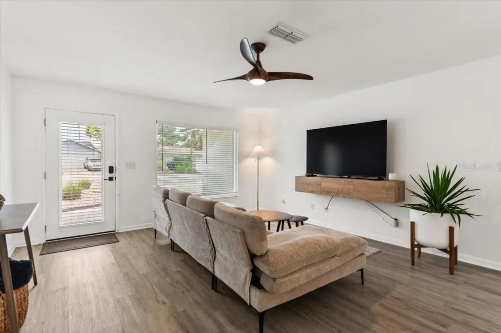 503 CASAS BONITAS PLACE Nokomis, FL 34275
