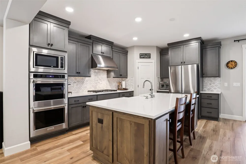 8321 NE 168th Place Vancouver, WA 98682