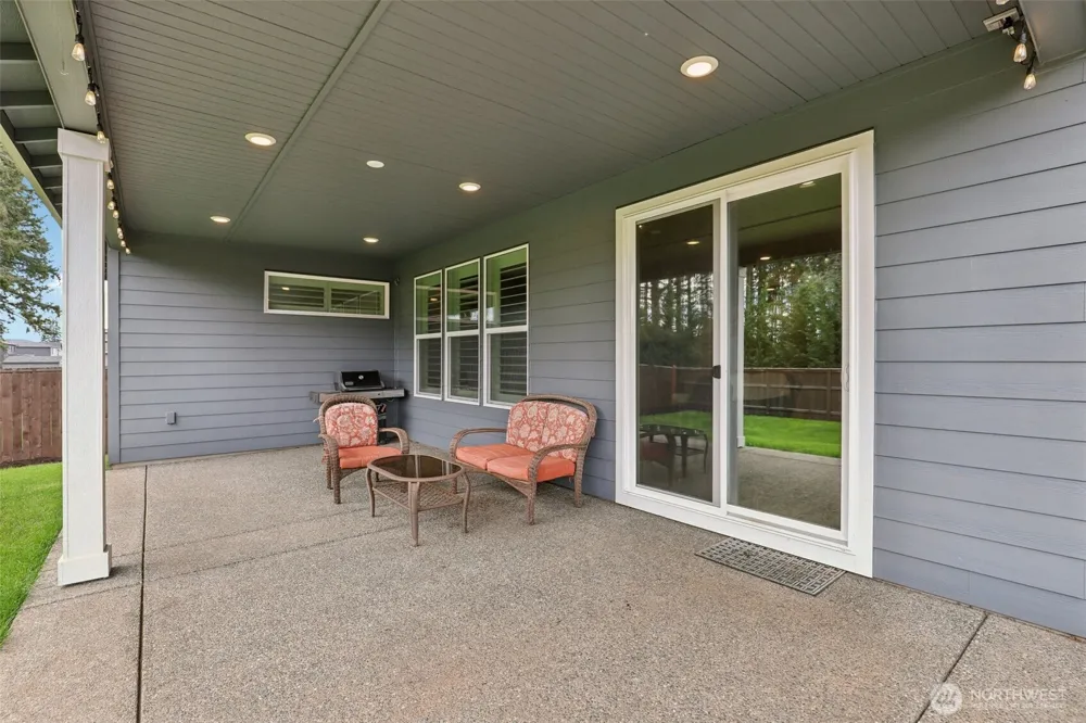 8321 NE 168th Place Vancouver, WA 98682