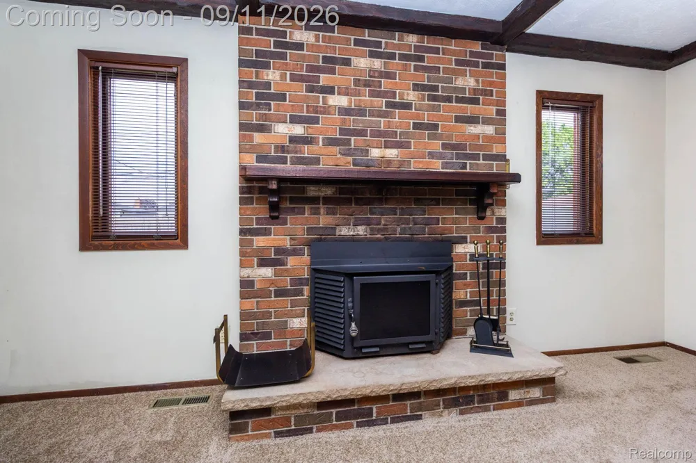 3736 Harlow Avenue Allen Park City, MI 48101