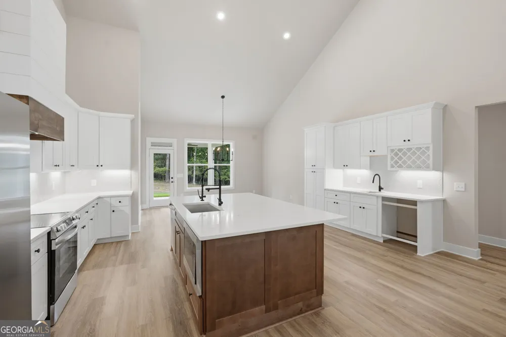 9120 Lisa Circle Gainesville, GA 30506