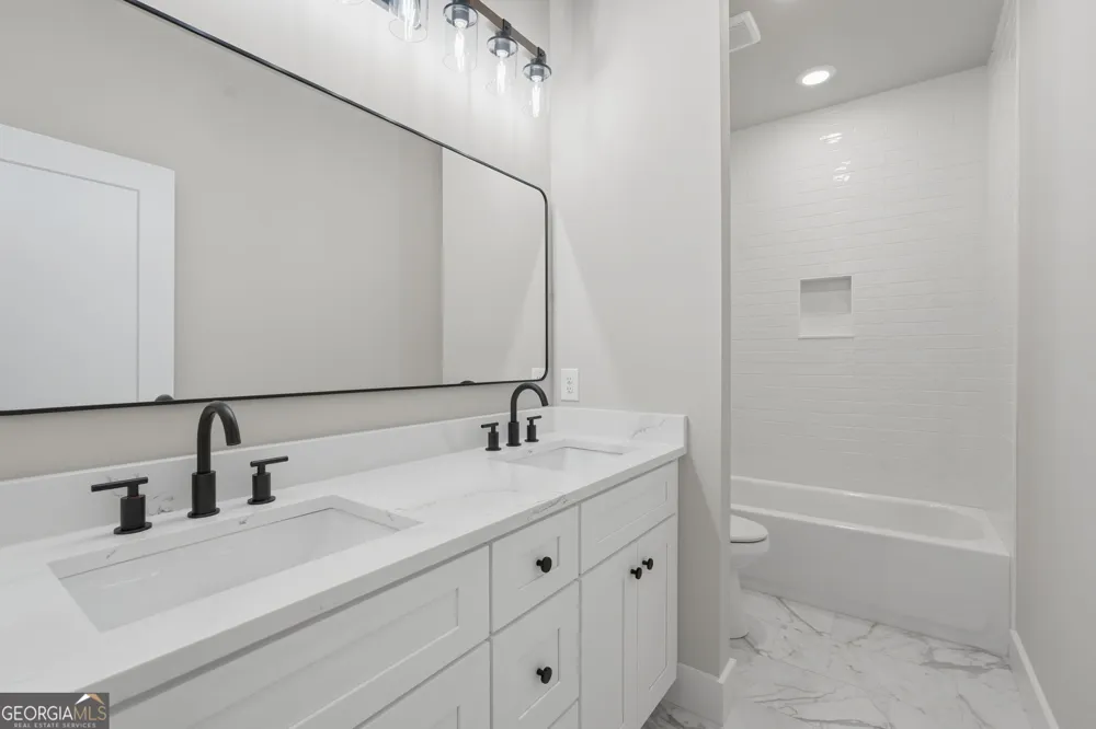 9120 Lisa Circle Gainesville, GA 30506