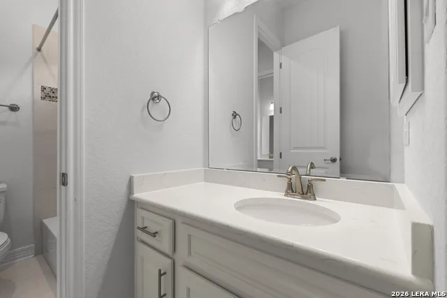 4051 Wood Crk San Antonio, TX 78257