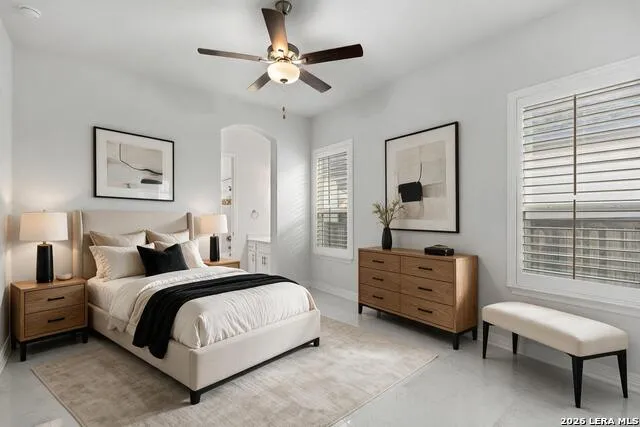 4051 Wood Crk San Antonio, TX 78257