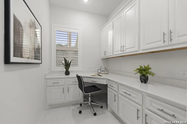4051 Wood Crk San Antonio, TX 78257