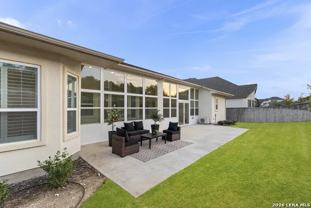 4051 Wood Crk San Antonio, TX 78257