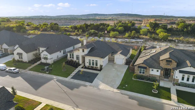 4051 Wood Crk San Antonio, TX 78257
