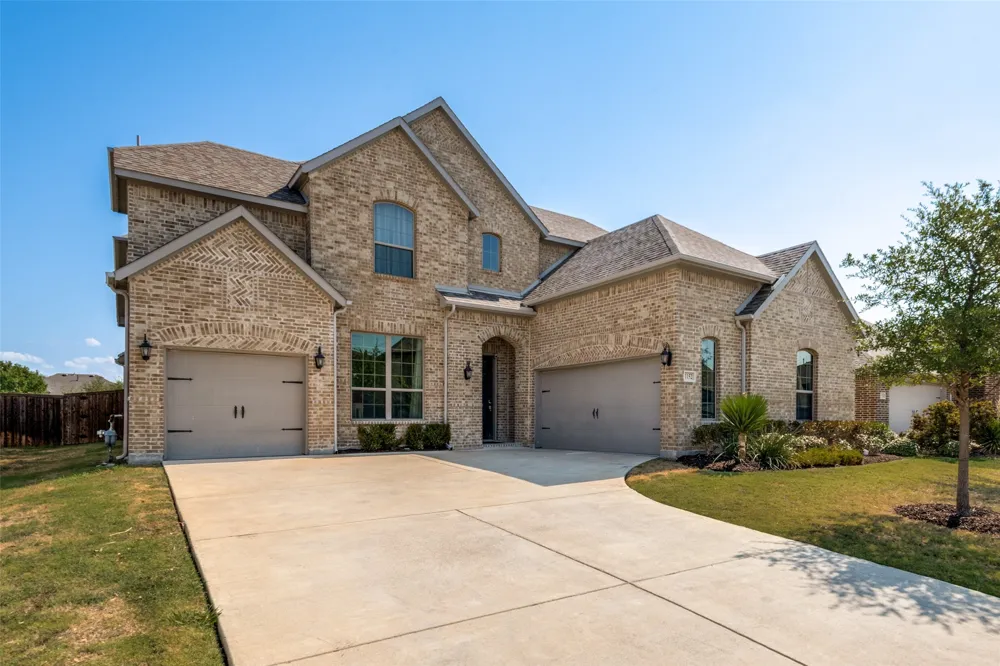 1152 Red Hawk Lane Forney, TX 75126
