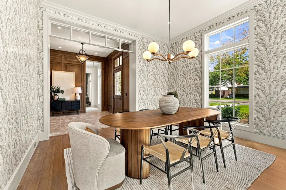 6526 Woodland Drive Dallas, TX 75225