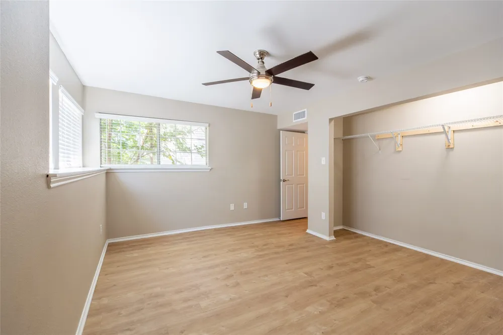 13234 Woodbend Lane Dallas, TX 75243