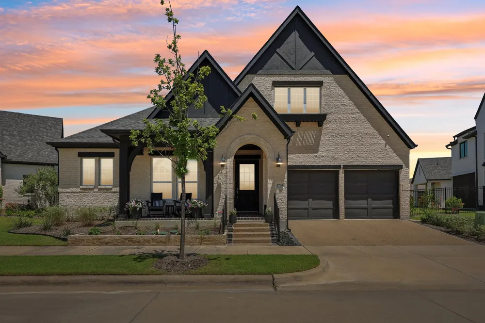 4705 Cherry Bark Trail Arlington, TX 76005