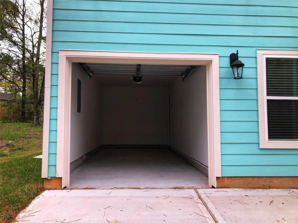 491 Mesquite Livingston, TX 77352