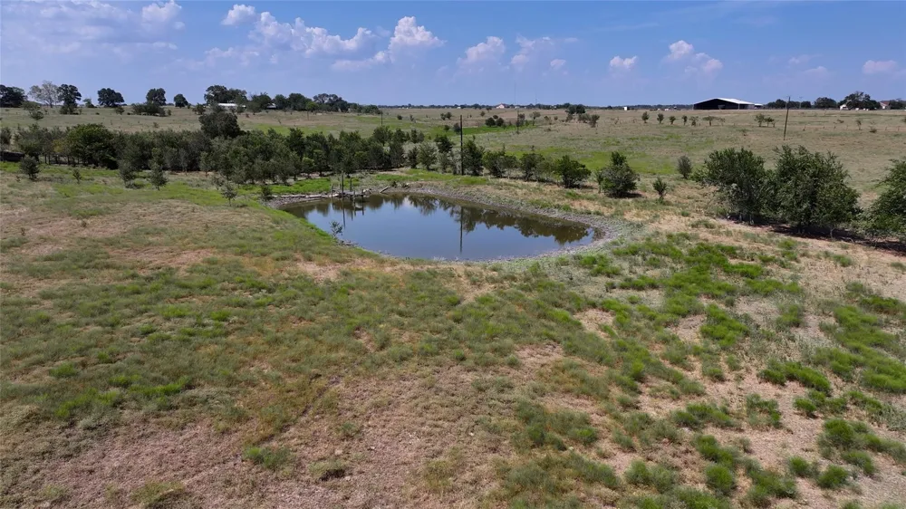 4 Guenther Road La Grange, TX 78945