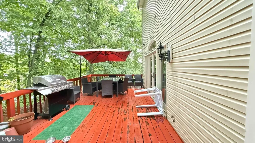 193 ST ANDREWS DRIVE Bushkill, PA 18324