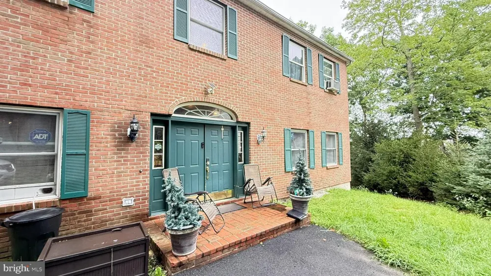 193 ST ANDREWS DRIVE Bushkill, PA 18324