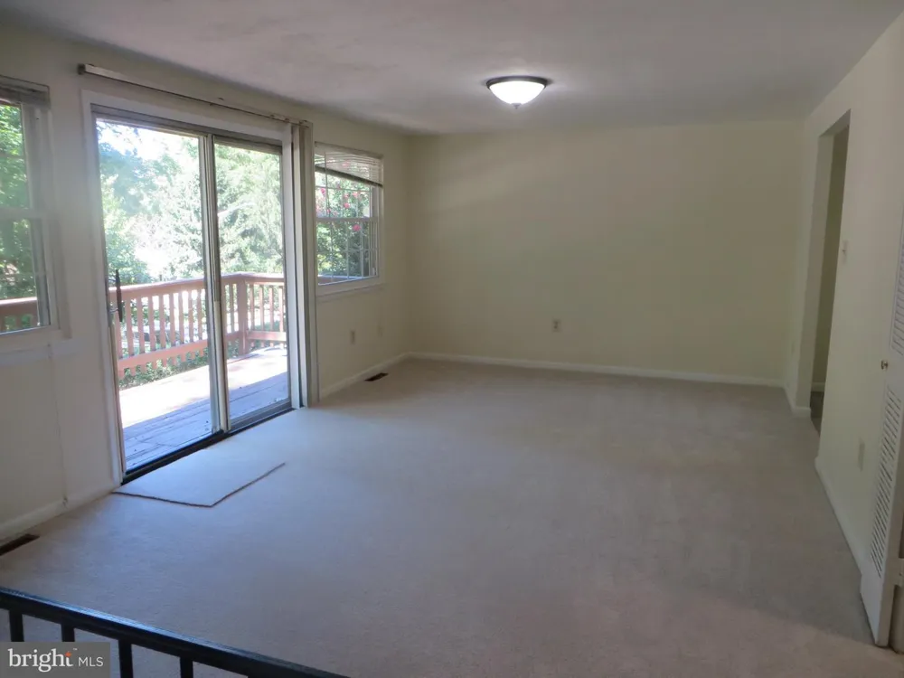 7906 ORANGE PLANK ROAD Springfield, VA 22153