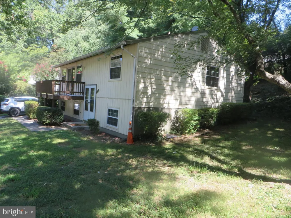7906 ORANGE PLANK ROAD Springfield, VA 22153
