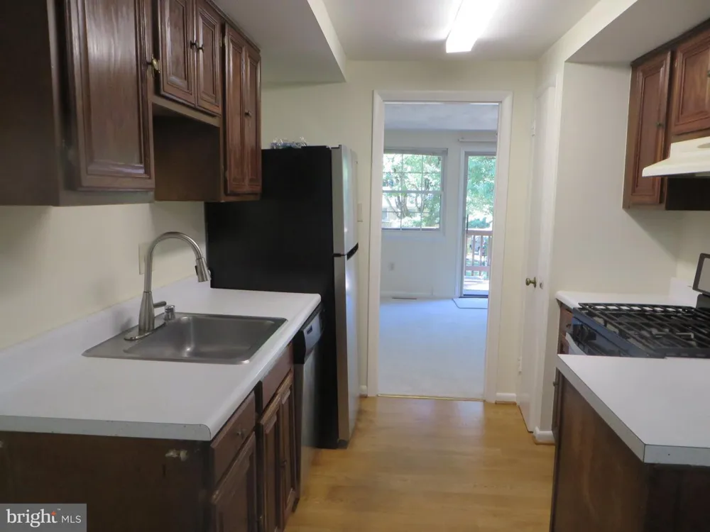 7906 ORANGE PLANK ROAD Springfield, VA 22153