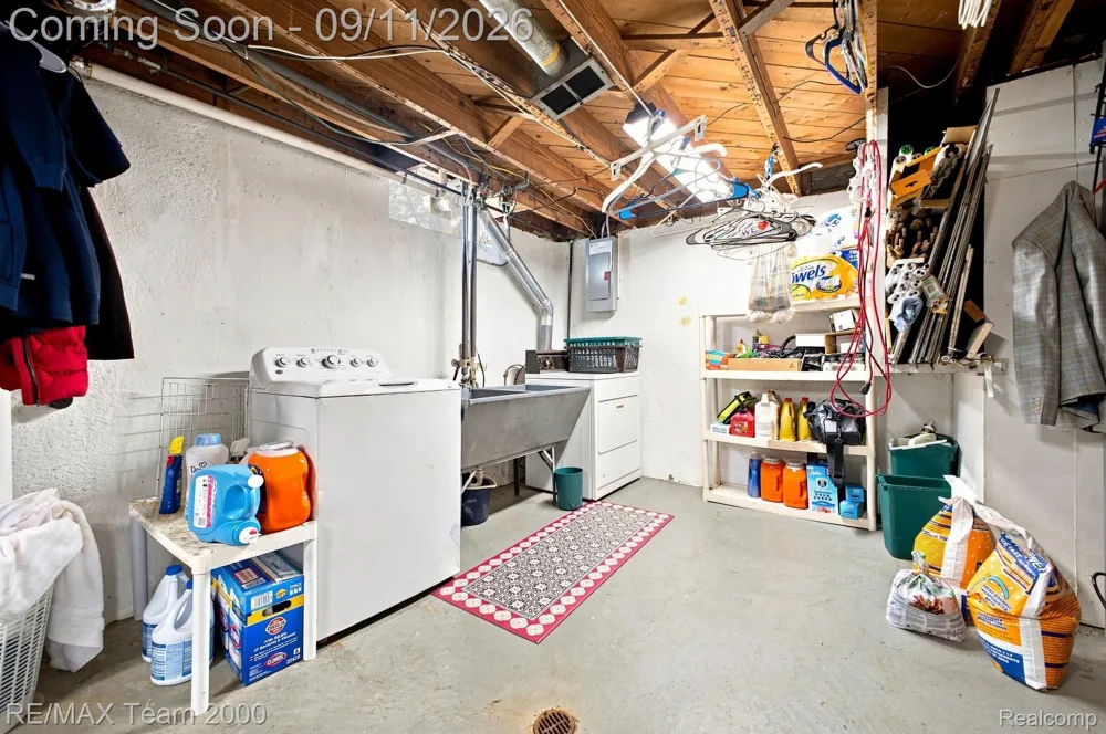 3320 Southfield Road Dearborn City, MI 48124