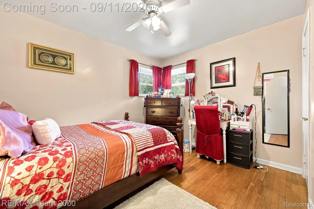 3320 Southfield Road Dearborn City, MI 48124