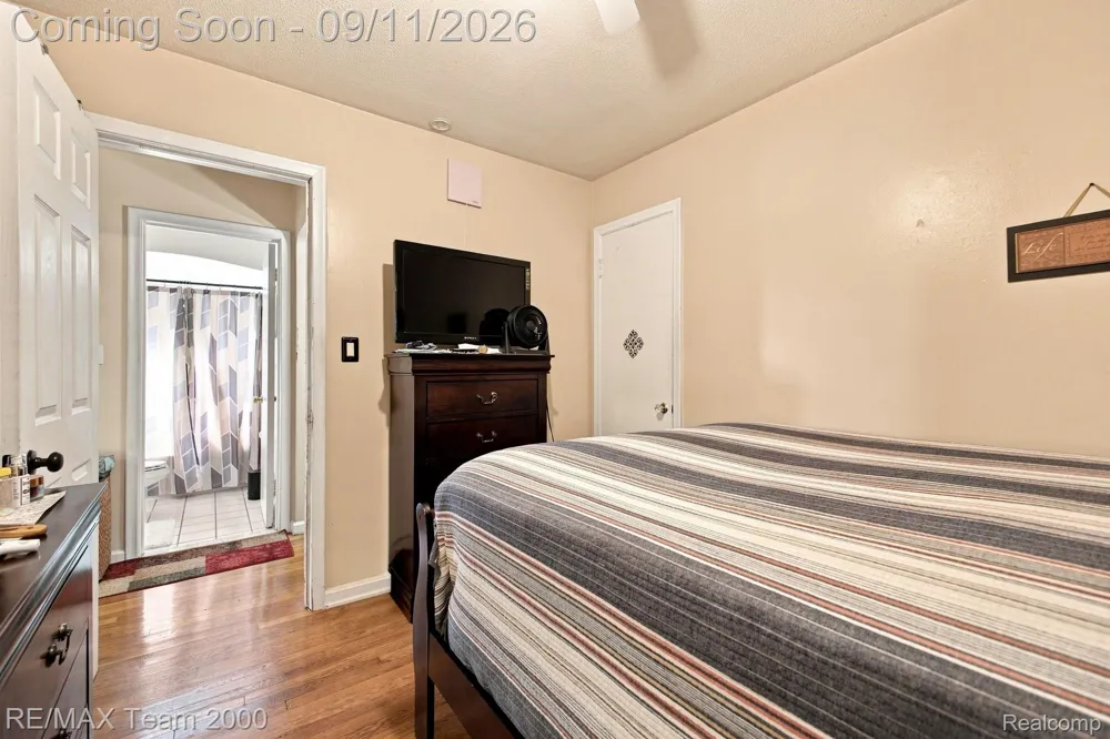 3320 Southfield Road Dearborn City, MI 48124