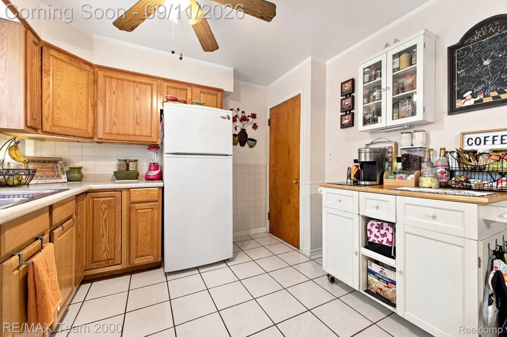 3320 Southfield Road Dearborn City, MI 48124