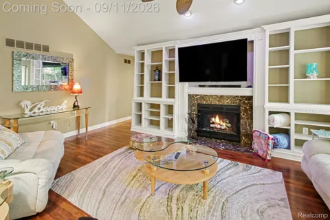 20433 Villa Grande Circle