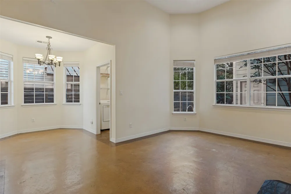 1604 Walnut Avenue #A Austin, TX 78702