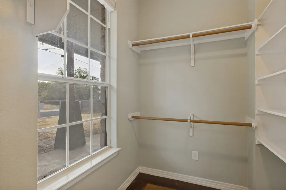 1604 Walnut Avenue #A Austin, TX 78702
