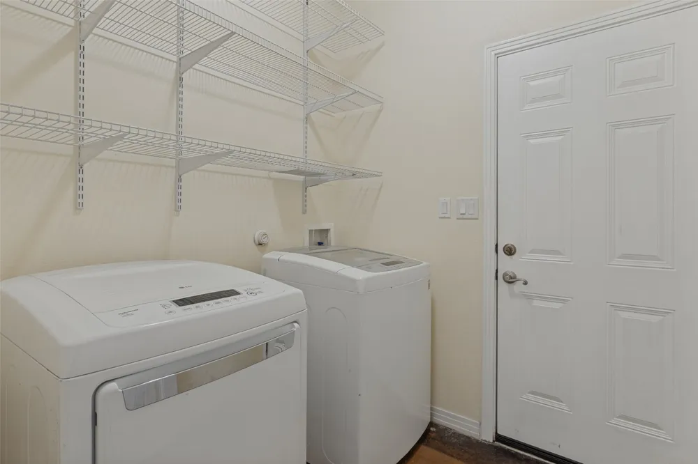 1604 Walnut Avenue #A Austin, TX 78702