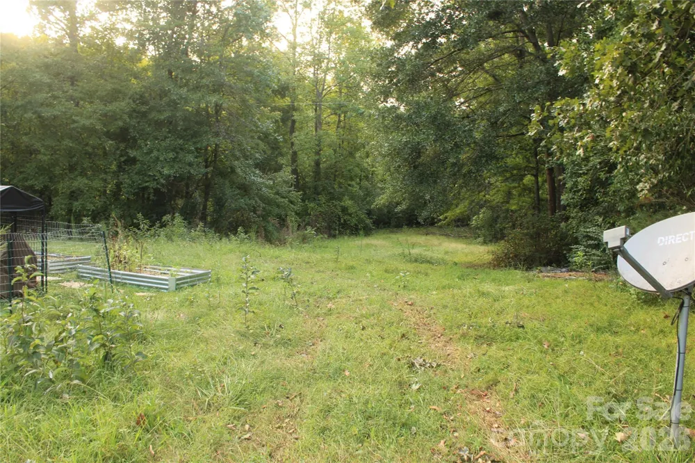 579 Hollis Road Ellenboro, NC 28040